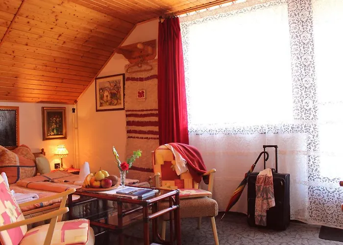 Aniko Apartment *